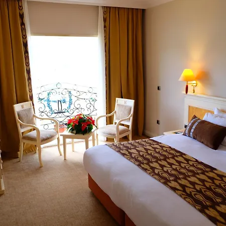 Ece Saray Marina (adults Only) מלון 4*