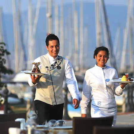 מלון Ece Saray Marina (adults Only) 4*