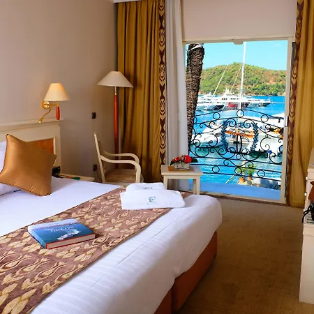 Ece Saray Marina (adults Only) מלון